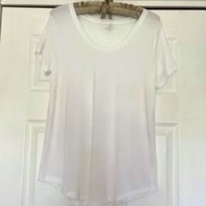 A.N.A white tee shirt